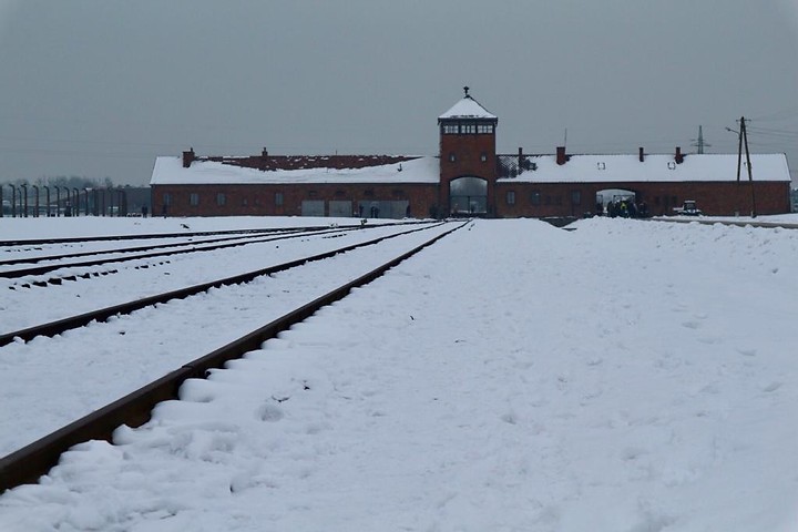 Auschwitz