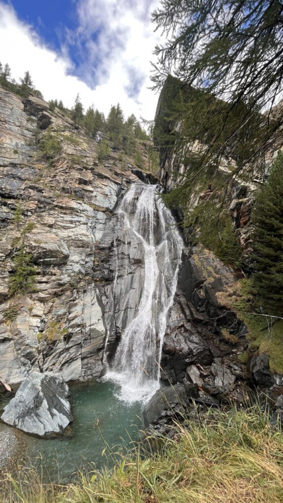 Valle d'Aosta in estate: Cascate di Lillaz